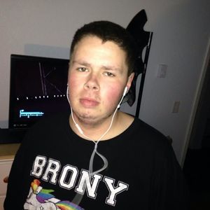 Meet your Posher, Cody